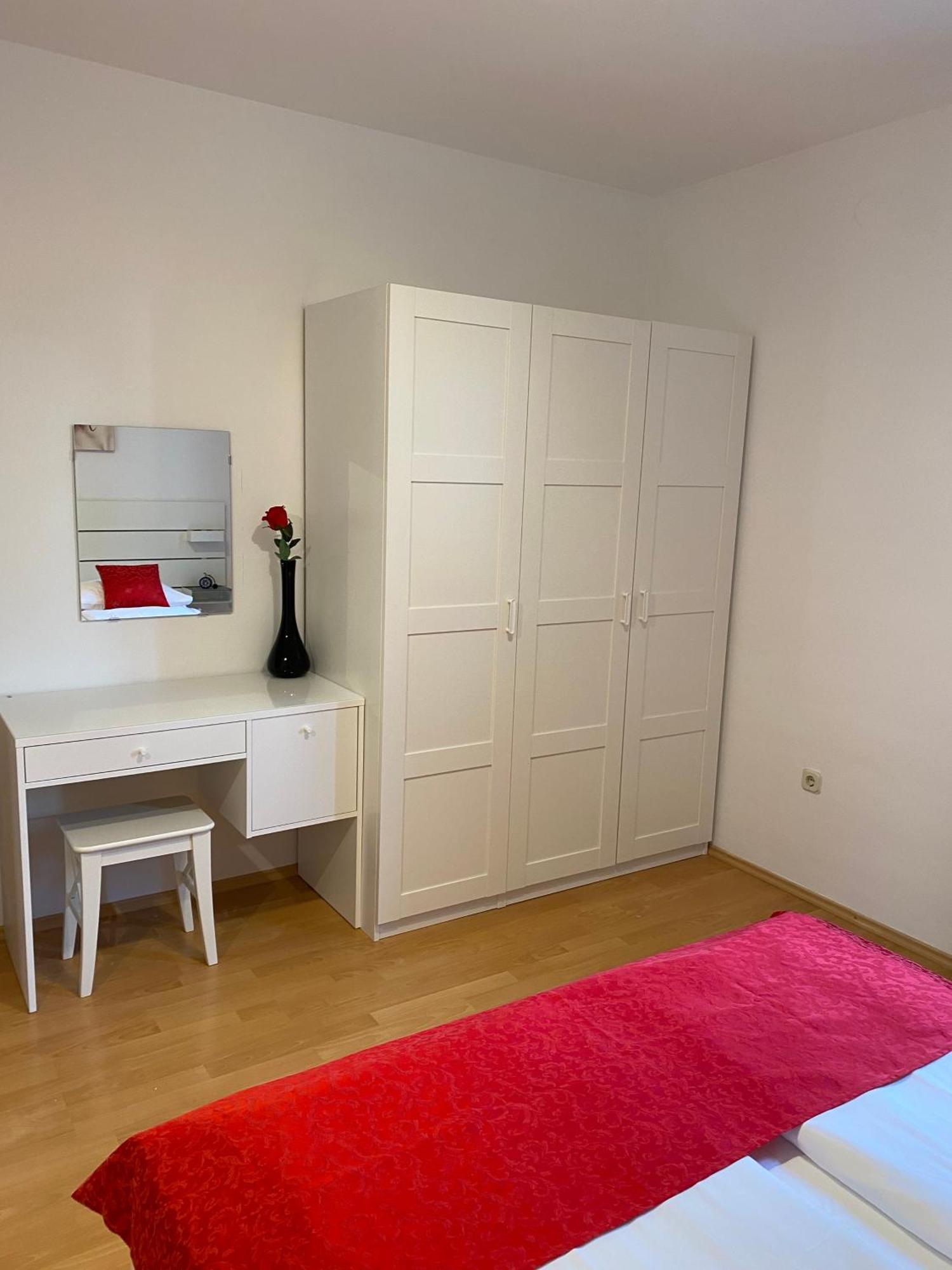 Villa Jasmin Бол Экстерьер фото